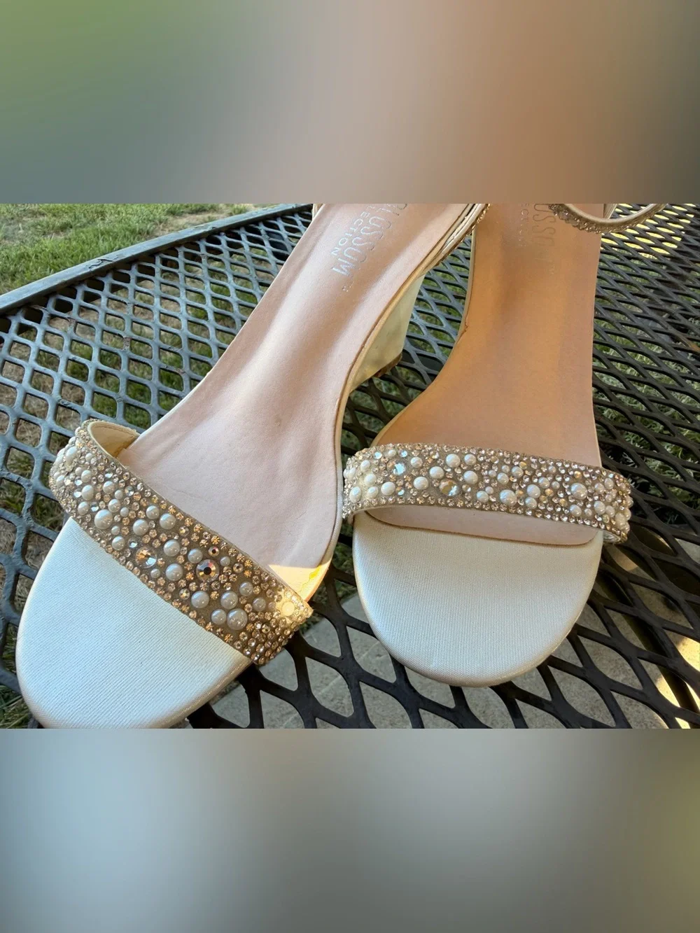Rhinestone and pearl wedges size 8